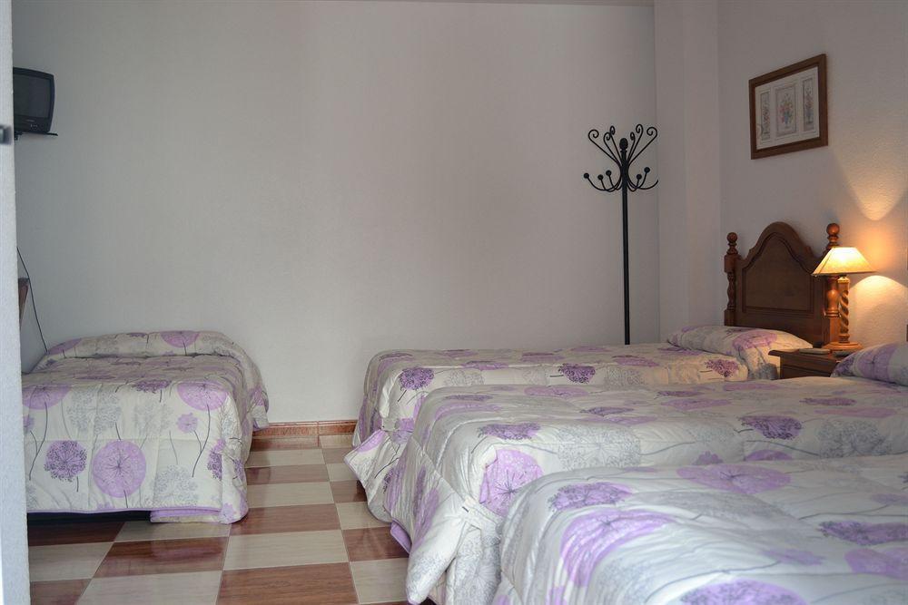 Hostal Rural Alba Лос-Альбарикокес Экстерьер фото